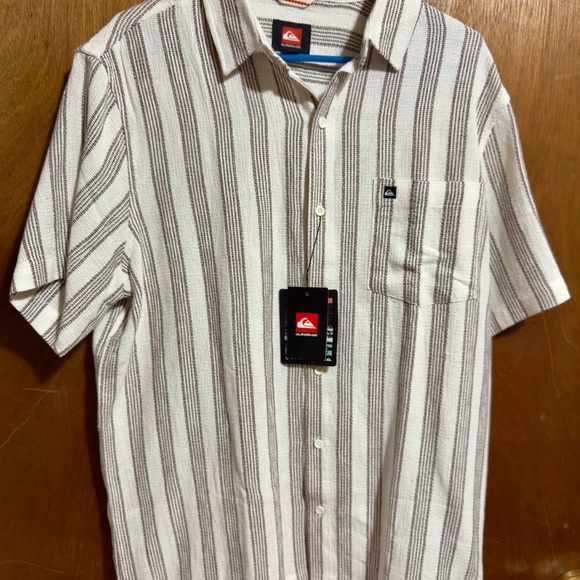Quiksilver Men's Striped Knit Button Down Shirt - Picture 1 of 8
